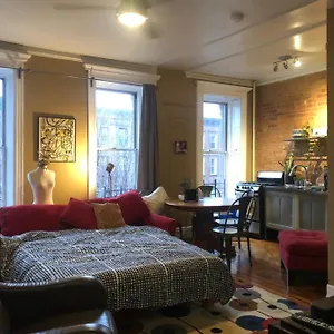 Apartment Brownstone Loft 30 Day Bookings, New York