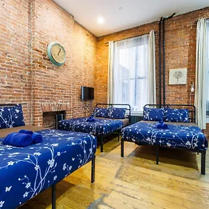 Apartment In, New York
